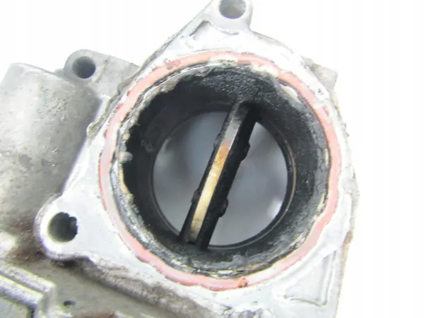 Corps de papillon OEM AK-6-73576 pour VW Passat B6 image 4