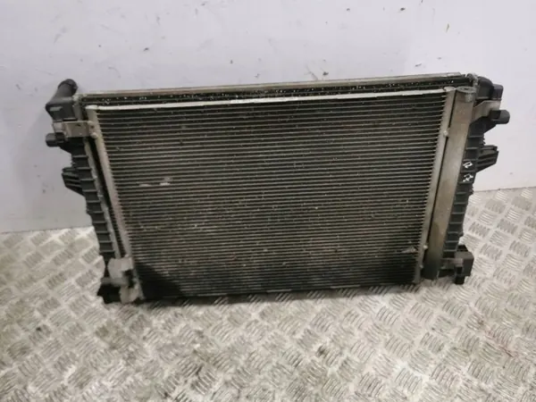 Radiateur d'eau SEAT Ateca 2017 OEM 5Q0816411AL image 3