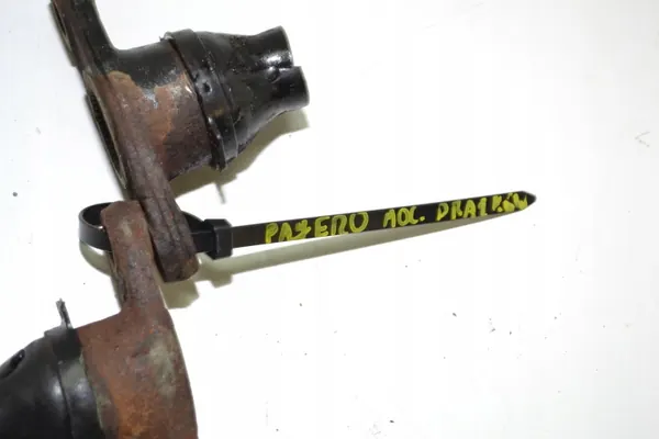 Kit de Montage de Barre d'Accouplement Avant OEM MITSHUBISI PAJERO II image 4
