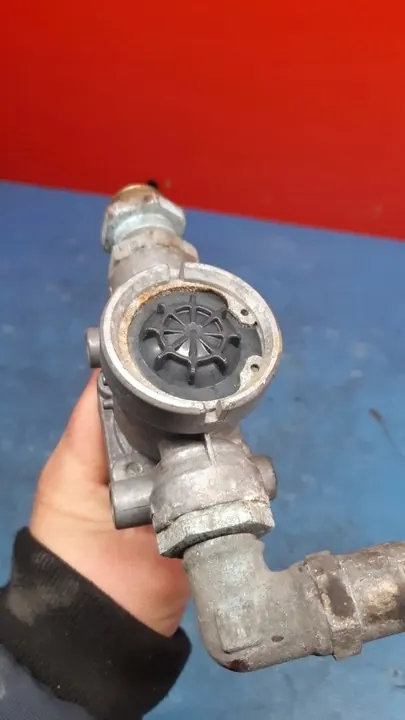 Iveco Eurocargo I vanne à air image 3