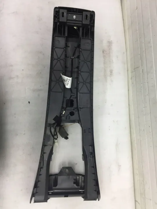 Accoudoir console centrale Mercedes C W204 OEM A2046800150 image 10