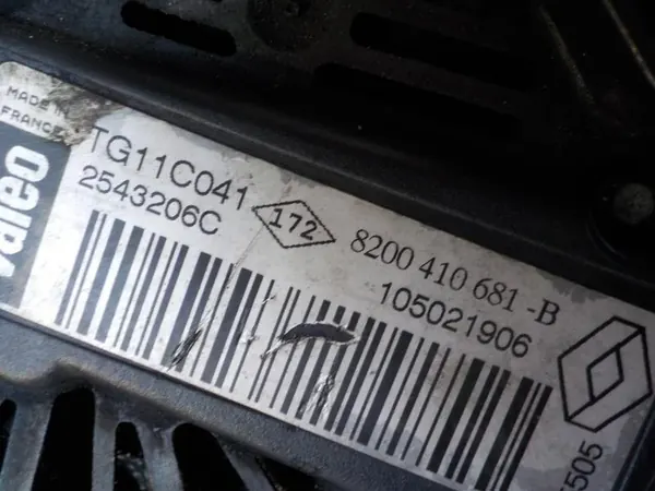 ALTERNATOR RENAULT SCENIC II 1.9 DCI 8200410681 image 2