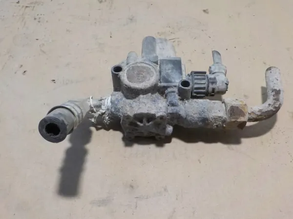 Scania Solenoidiventtiili OEM 4721950180 - Käytetty image 3