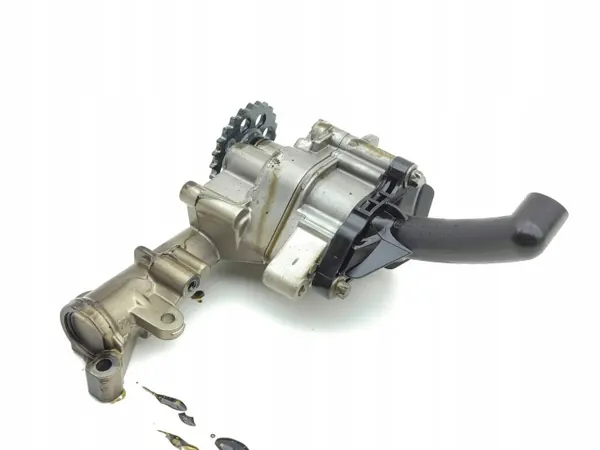 Bomba de óleo Mercedes-Benz OEM A205376400301 - Usada image 3