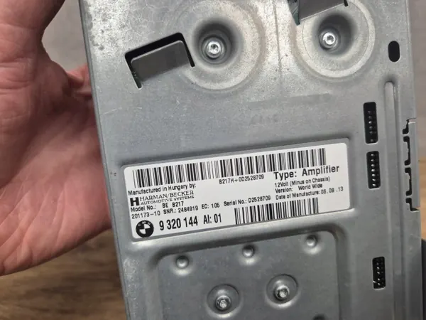 BMW OEM 9320144 Audioversterker voor F01 F02 F07 F10 F11 image 3