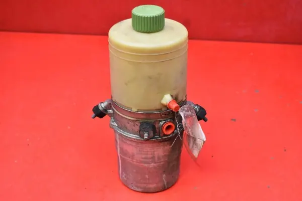 Pompe de direction assistée OEM 6Q0423156AB Skoda image 6