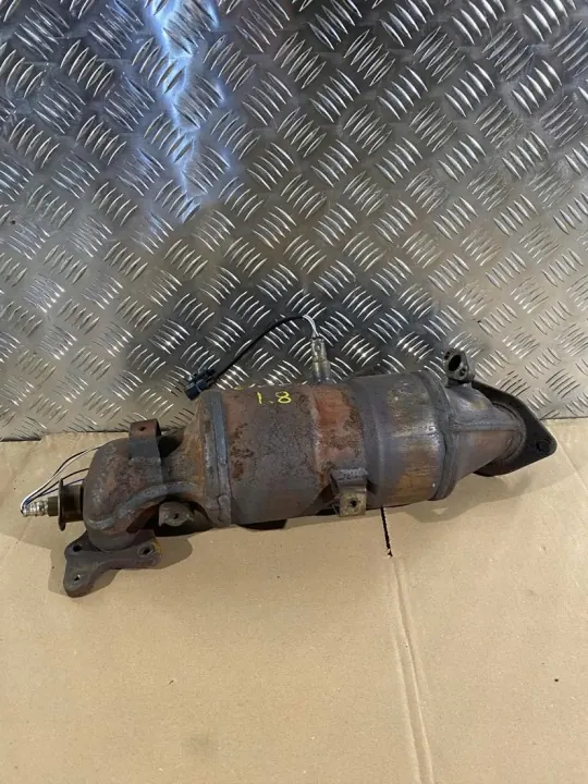 Katalysator Honda Civic VIII 1.8 OEM civic image 2