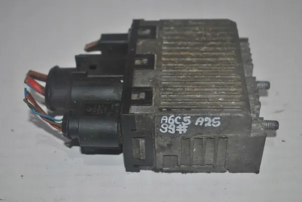 Audi A6 C5 1997-2005 Tuulettimen Ohjausmoduuli 8D0959501C image 4