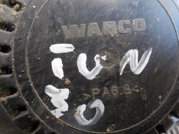 Iveco OE 4728800300 Válvula ECAS Suspensión Aire image 7
