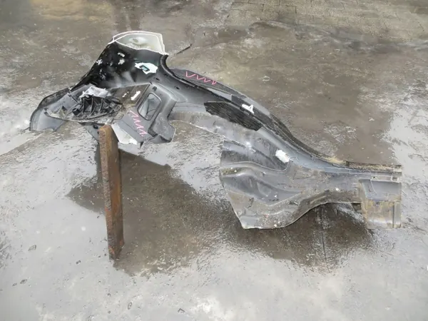 OEM c/1111 Linker achterzijde spatbord Mercedes W205 image 3