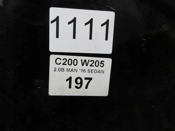 OEM c/1111 Linker achterzijde spatbord Mercedes W205 image 6