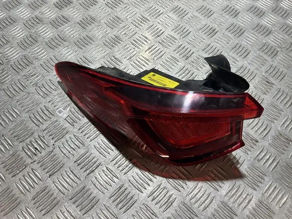 Luz Trasera Izquierda CUPRA LEON IV 20- HB VW27556 image 2