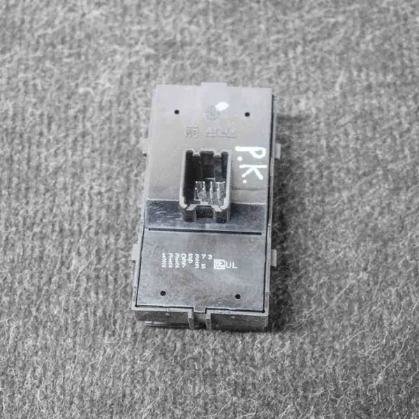 Interruptor de janela dianteira esquerda Chevrolet Malibu 2014 image 4