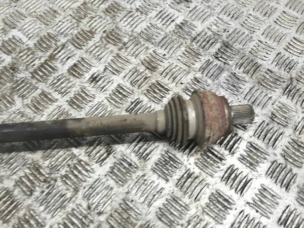 Volkswagen Arteon 2019 Vänster Bakaxel image 3