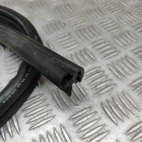 Jointures avant Porsche Cayenne OEM 7P5823727A image 5