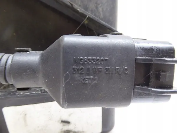 TUCSON I 04-10 Tuulettimen Vastus 2.0 16V G4GC OEM image 2