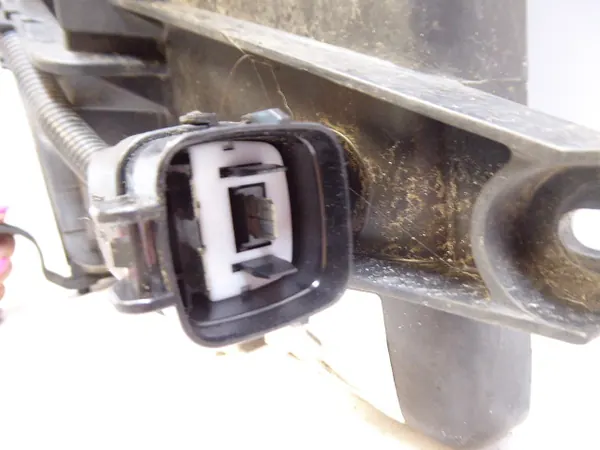 TUCSON I 04-10 Tuulettimen Vastus 2.0 16V G4GC OEM image 3