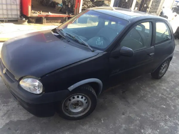 Coletor de escape OEM 90400043 Opel Corsa 1.4L image 4