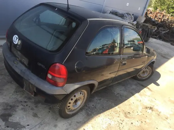 Coletor de escape OEM 90400043 Opel Corsa 1.4L image 8