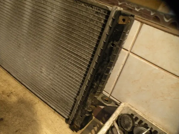 Radiador de refrigeración del motor NRF 509509 image 8