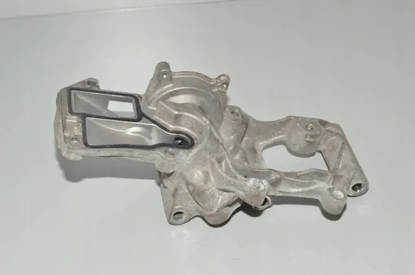BMW OEM 8577668 Termostathus Vattenpump image 3