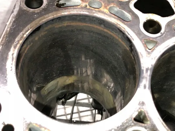 OEM Motorblock BMW E61 2.5 177PS 7788546 image 6