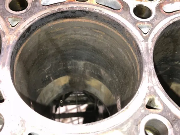 OEM Motorblock BMW E61 2.5 177PS 7788546 image 7