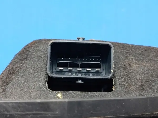 Freno de estacionamiento eléctrico OEM 9659810180 Citroen C4 image 3