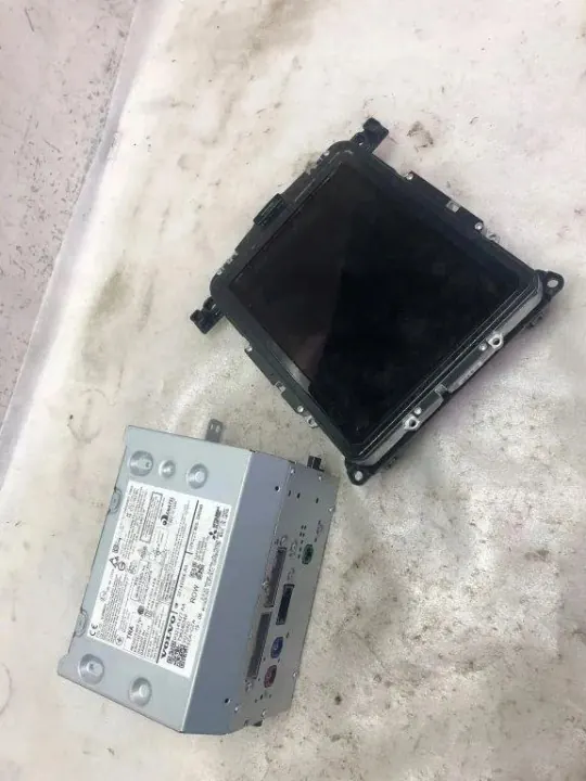 Volvo S90 Navigationsbildschirm OEM 32141084 - 2019 image 3