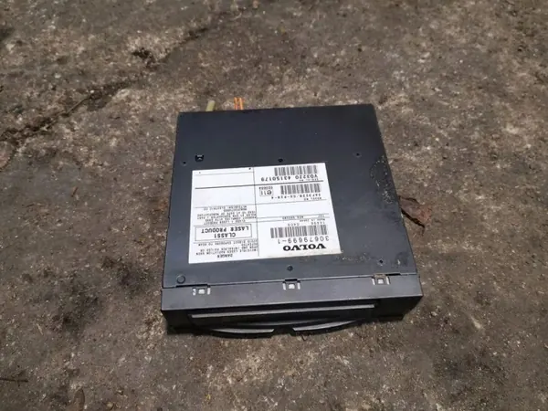CD-wisselaar Volvo XC60 OEM 30679699 2.4L Diesel image 3