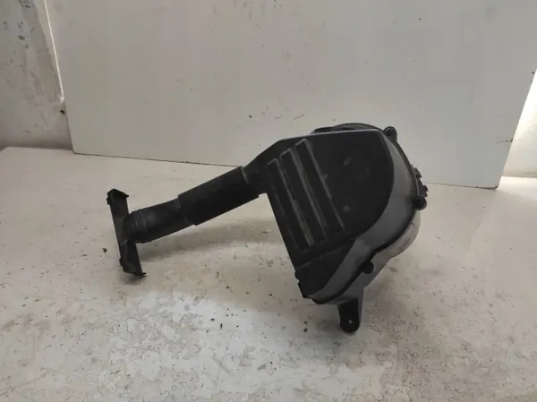 Skoda OE Luftfiltergehäuse OEM RTEKO PAW1026 image 3