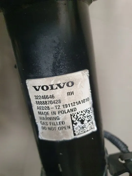 VOLVO XC40 2018+ Parti di Sospensione Anteriore Destra image 8