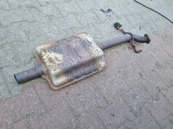 Mittelschalldämpfer Opel Mokka OEM 95080872 - Gebraucht image 3