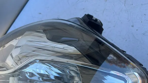 Oikea etuvalaisin Nissan Qashqai J10 image 4