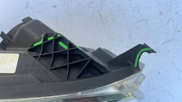 Oikea etuvalaisin Nissan Qashqai J10 image 8