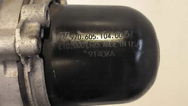 Pompe à air Porsche OEM 97060510400 - Occasion image 6