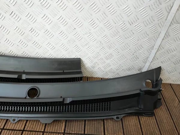 Suzuki Kizashi 09-14 Stänkskärm-set OEM image 3
