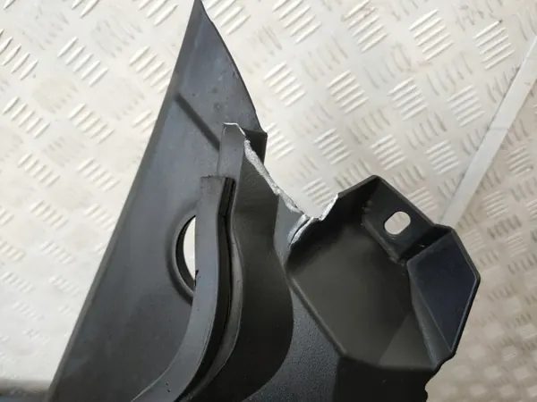 Suzuki Kizashi 09-14 Stänkskärm-set OEM image 4