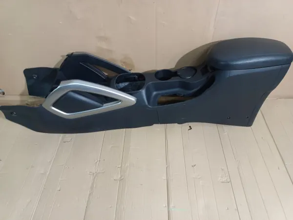 Accoudoir OEM pour Hyundai Veloster I 2011- image 2