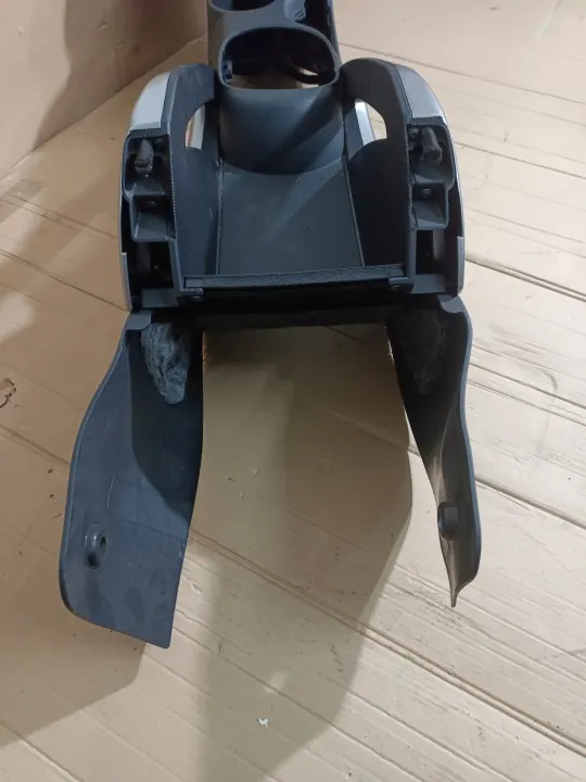 Accoudoir OEM pour Hyundai Veloster I 2011- image 5
