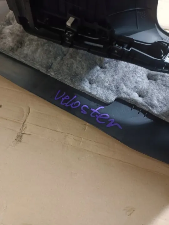 Accoudoir OEM pour Hyundai Veloster I 2011- image 9