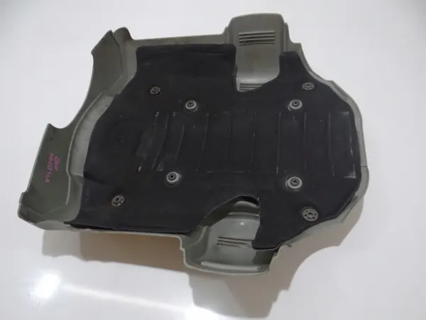 Couvercle Moteur V8 BMW OEM 7547378 pour E60/E63 image 3