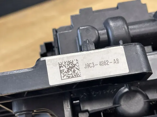 Jaguar Versnellingspook OEM J9C34862AB - Gebruikte Staat image 5