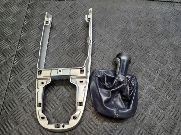 Cadre de botte de levier OEM 99755326102 Porsche image 7