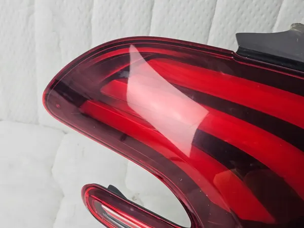 Lámpara Reflector Trasera Izquierda Peugeot 208 I Lift 9810343080 image 4