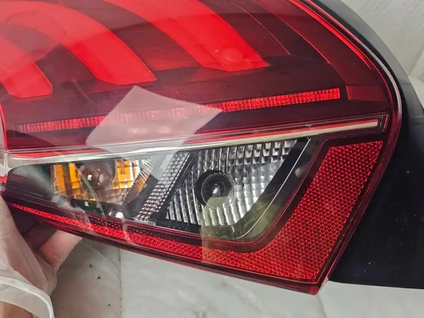 Lámpara Reflector Trasera Izquierda Peugeot 208 I Lift 9810343080 image 6