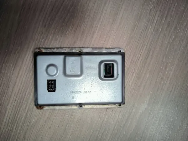 Ballast Xenon OEM 73160087 pour Citroen C5 II image 2