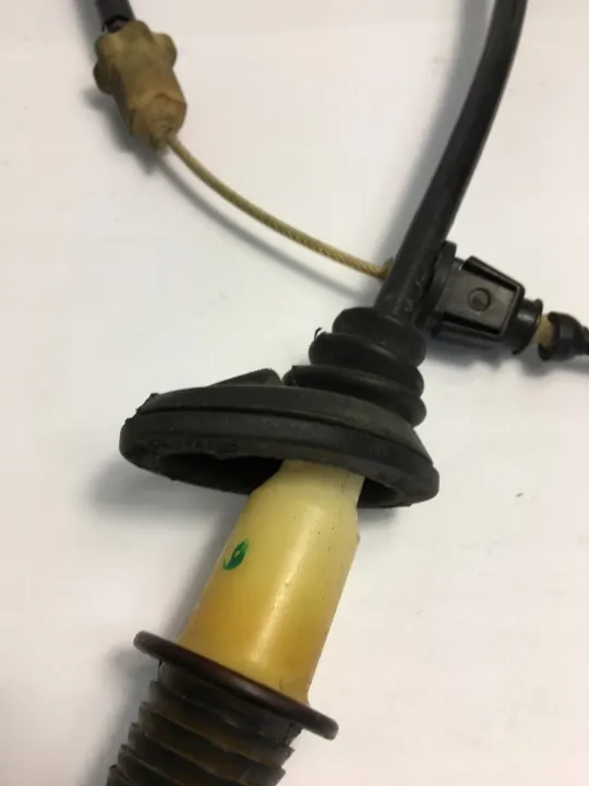 Gaskoppeling OEM 1243006630 voor Mercedes W124 Sedan image 3