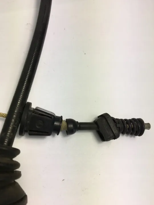 Gaskoppeling OEM 1243006630 voor Mercedes W124 Sedan image 4