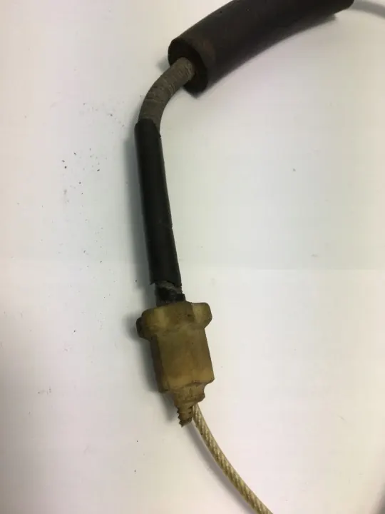 Gaskoppeling OEM 1243006630 voor Mercedes W124 Sedan image 5